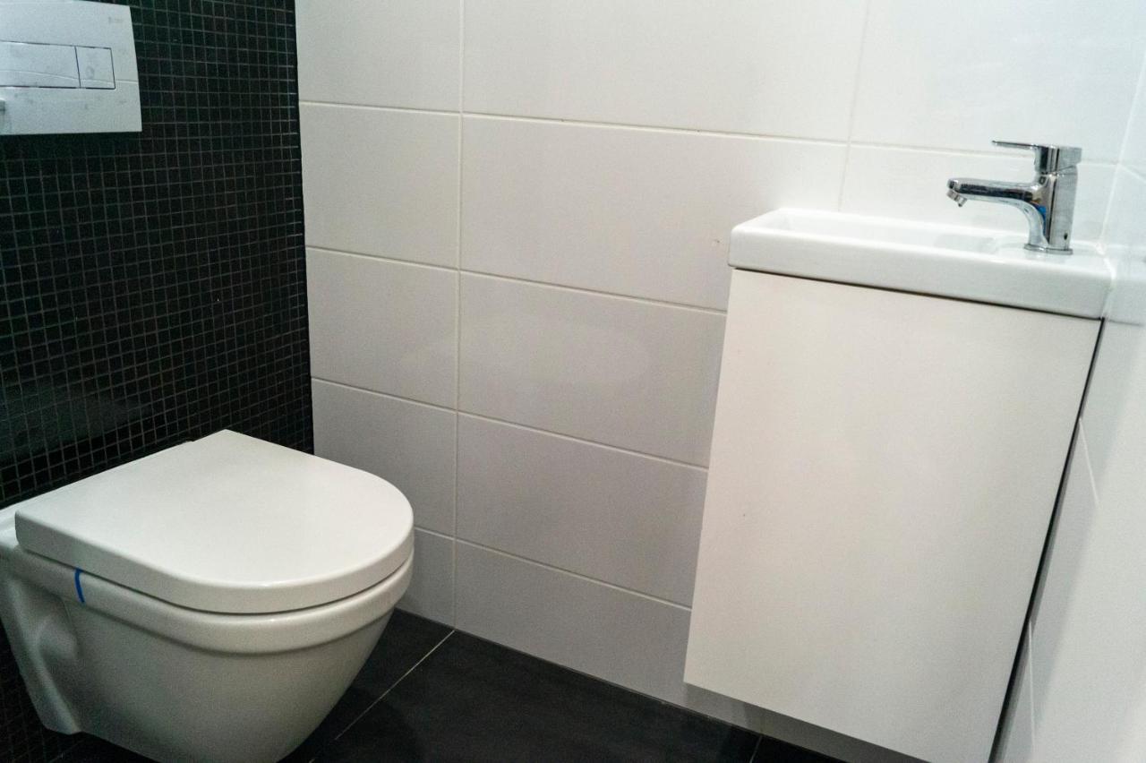 Krejcarek Garden Apartment Praag Buitenkant foto