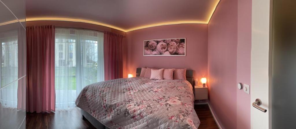 Krejcarek Garden Apartment Praag Buitenkant foto