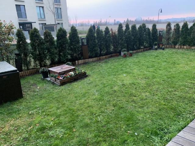 Krejcarek Garden Apartment Praag Buitenkant foto